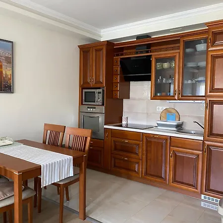 Boruzs Apartman Hajduszoboszlo Exterior photo